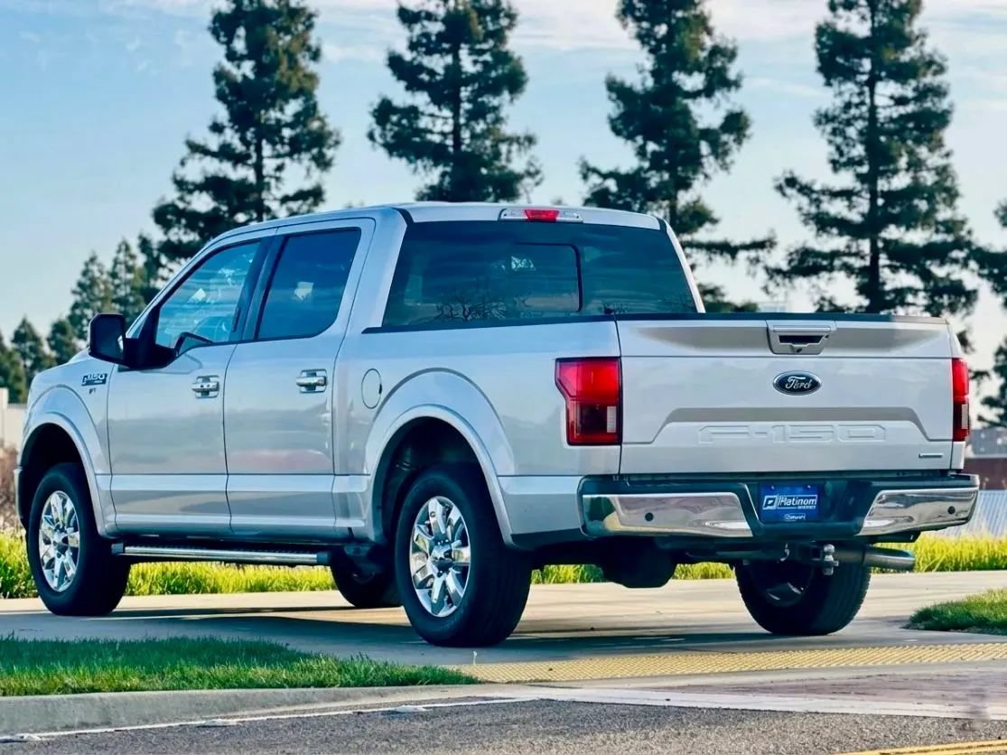 Used 2019 Ford F150 Lariat RWD image 4