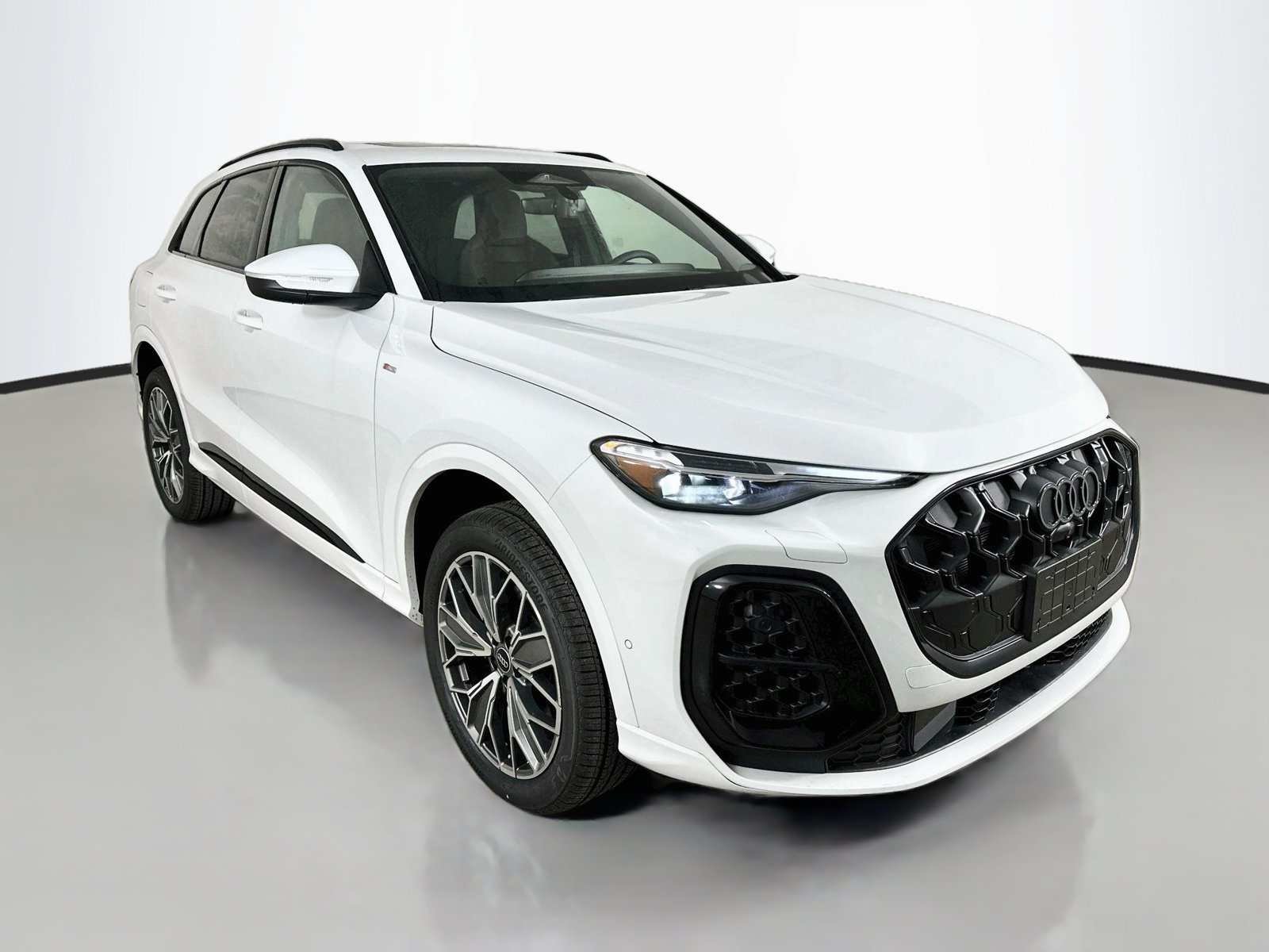 New 2026 Audi Q5 Premium Plus AWD/4WD image 3
