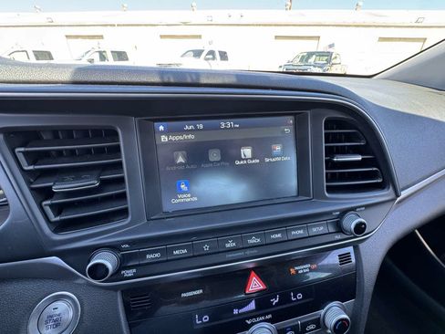 Used 2020 Hyundai Elantra Value Edition w/ Cargo Package (C1) FWD image 26