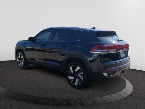 Certified 2024 Volkswagen Atlas Cross Sport SE AWD/4WD image 5