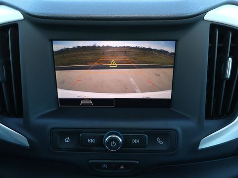 Used 2023 GMC Terrain SLE w/ Driver Convenience Package image 28