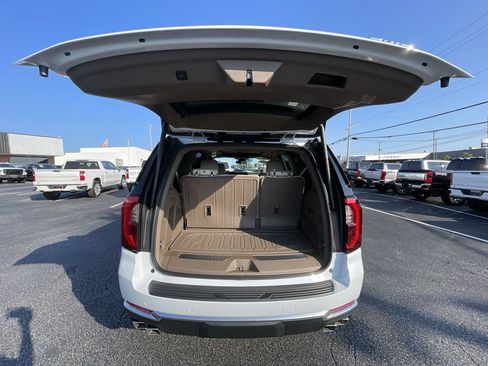 Certified 2026 GMC Yukon Denali w/ Sun & Power Step Package AWD/4WD image 27