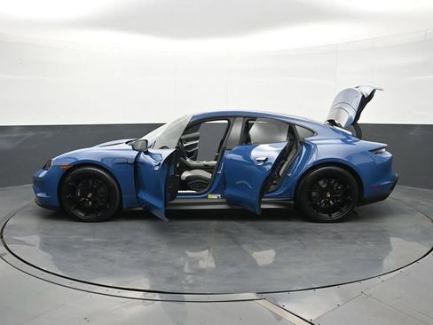 Certified 2025 Porsche Taycan AWD/4WD image 30