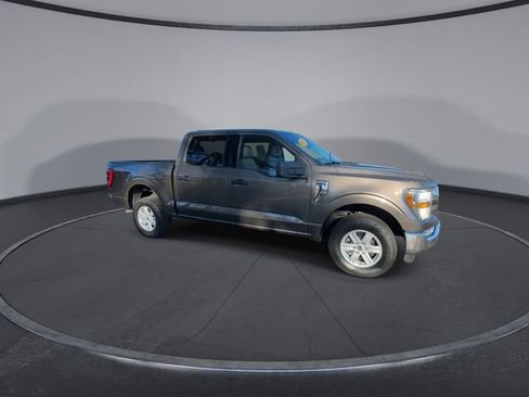 Used 2022 Ford F150 XLT w/ Equipment Group 301A Mid image 4