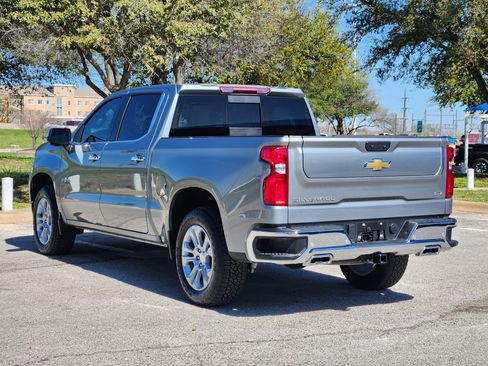 Used 2025 Chevrolet Silverado 1500 LTZ w/ LTZ Premium Texas Edition image 4