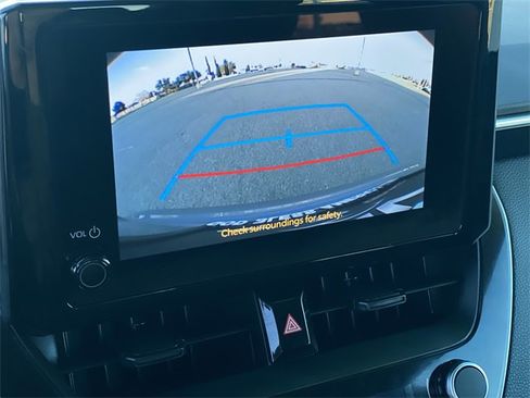 Used 2024 Toyota Corolla LE image 16