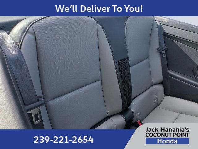 Used 2015 Chevrolet Camaro LT RWD image 13