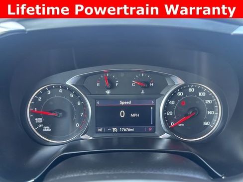 Used 2025 Chevrolet Blazer LT image 13