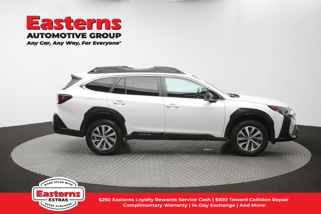Used 2023 Subaru Outback Premium AWD/4WD image 46