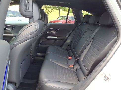 New 2026 Mercedes-Benz GLC 300 4MATIC image 17