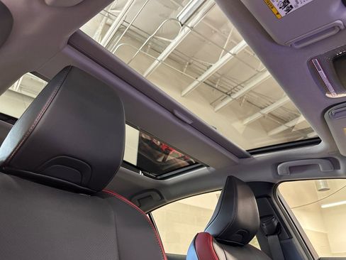 New 2026 Toyota Prius Plug-In Hybrid FWD image 19