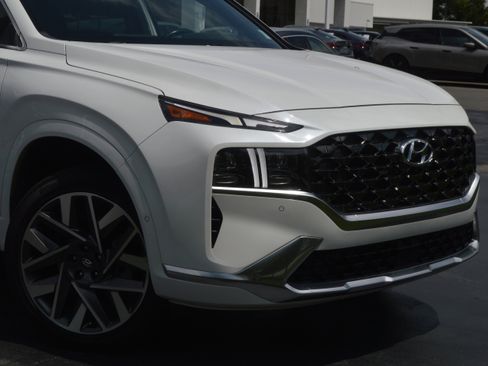 Used 2022 Hyundai Santa Fe Calligraphy AWD/4WD image 2