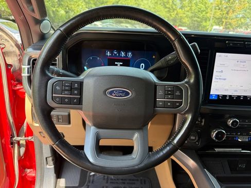 Used 2024 Ford F350 Lariat w/ Lariat Ultimate Package AWD/4WD image 11