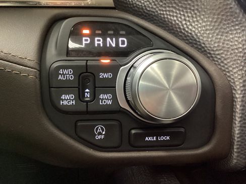 Used 2026 RAM 1500 Limited w/ Trailer Tow Group AWD/4WD image 29