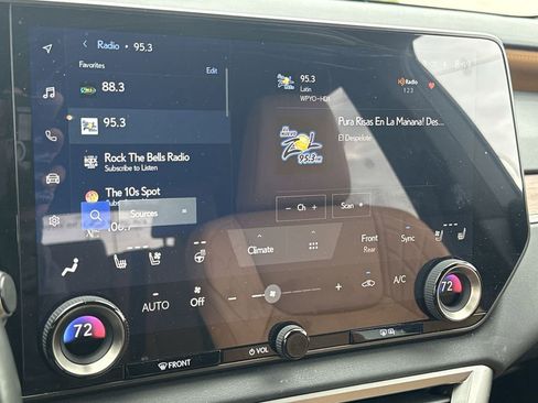 Used 2025 Lexus RX 350 Premium FWD image 23