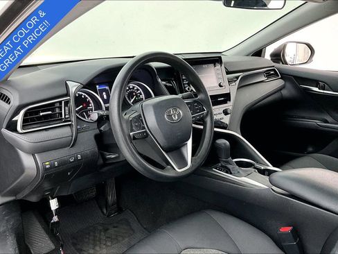 Used 2021 Toyota Camry LE FWD image 12