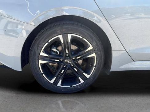 Used 2023 Kia K5 GT-Line AWD/4WD image 29