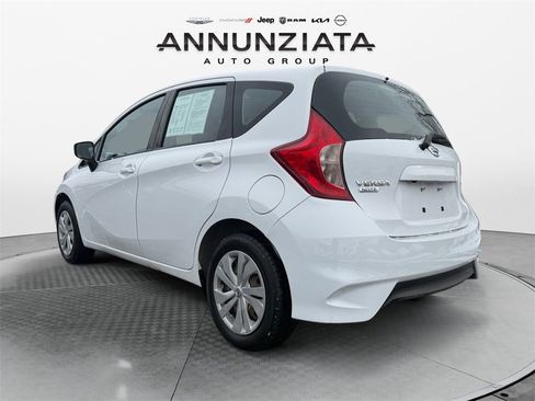 Used 2019 Nissan Versa Note SV image 3
