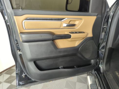 Used 2019 RAM 1500 Big Horn RWD image 17