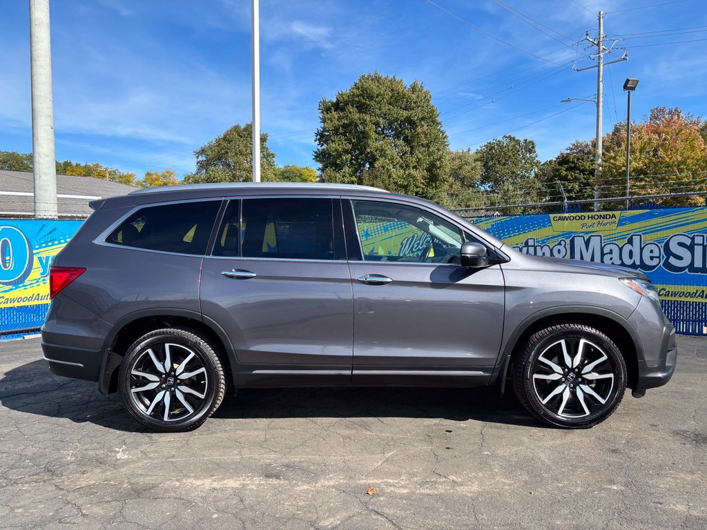 Certified 2019 Honda Pilot Touring image 2
