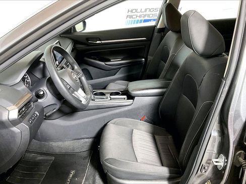 Used 2023 Nissan Altima 2.5 SV image 20