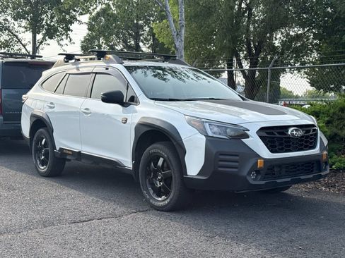 Used 2022 Subaru Outback Wilderness AWD/4WD image 3