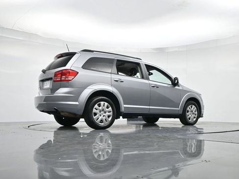 Used 2018 Dodge Journey SE w/ Popular Equipment Group image 31