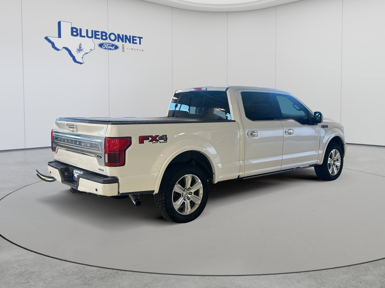 Used 2018 Ford F150 Platinum w/ Equipment Group 701A Luxury AWD/4WD image 5