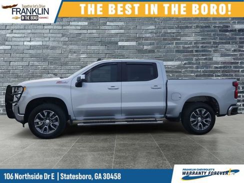 Used 2021 Chevrolet Silverado 1500 LT w/ Z71 Off-Road Package AWD/4WD image 2
