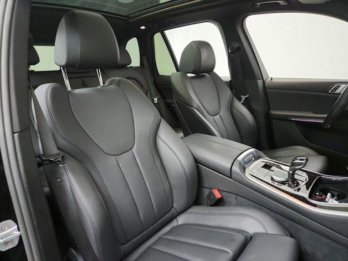 Used 2019 BMW X5 xDrive40i w/ Premium Package 2 AWD/4WD image 28