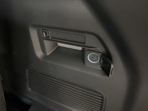 New 2026 Ford Explorer Active image 34