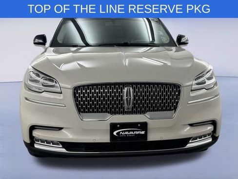 Used 2023 Lincoln Aviator Reserve w/ Equipment Group 201A RWD image 2