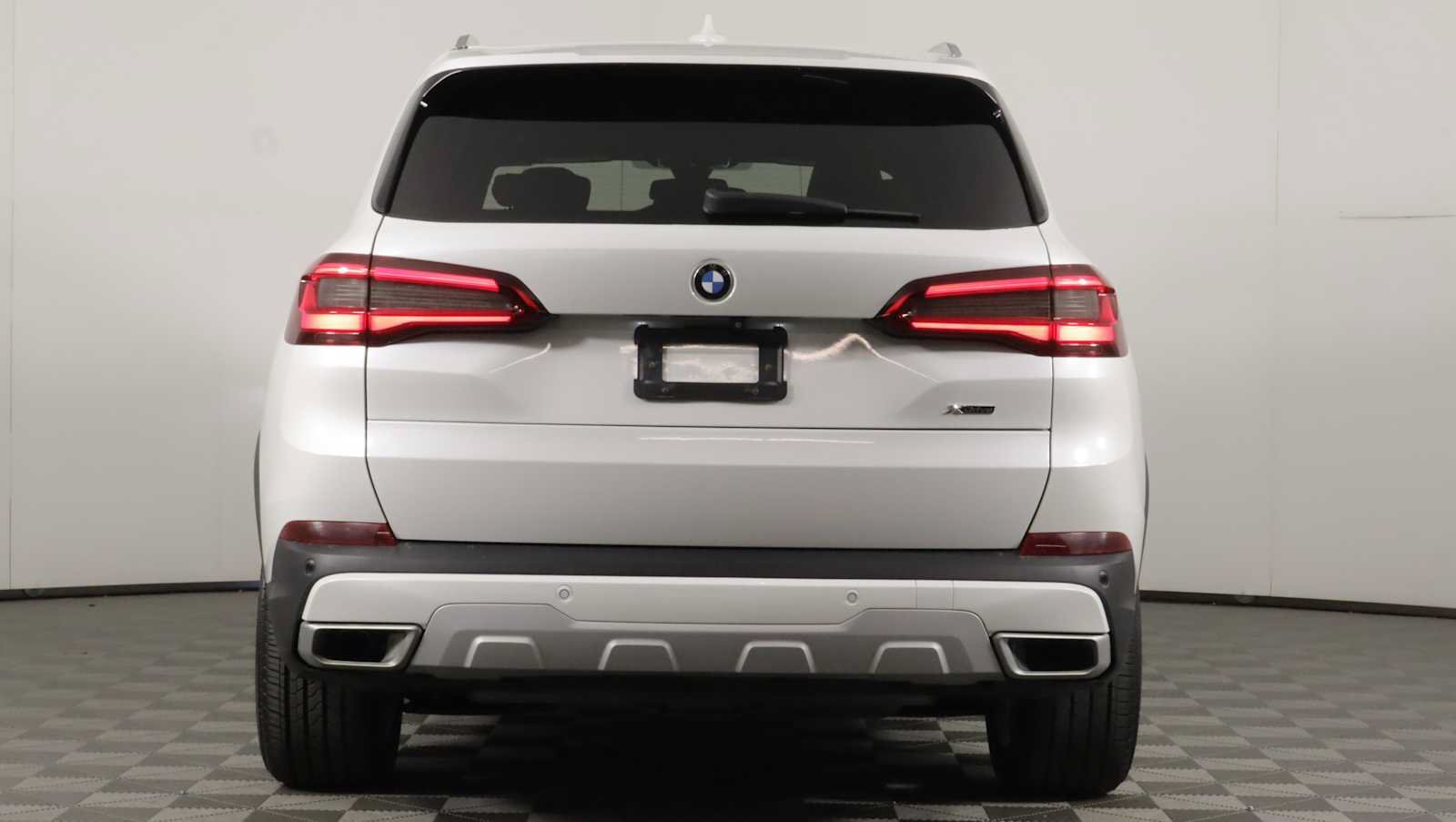 Used 2020 BMW X5 xDrive40i w/ Premium Package AWD/4WD image 5