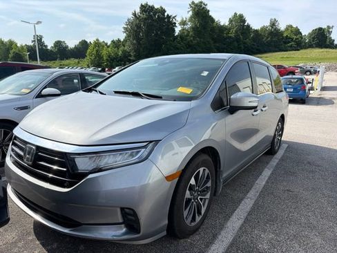 Used 2021 Honda Odyssey EX-L image 2