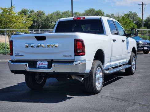 Used 2026 RAM 2500 Big Horn AWD/4WD image 3