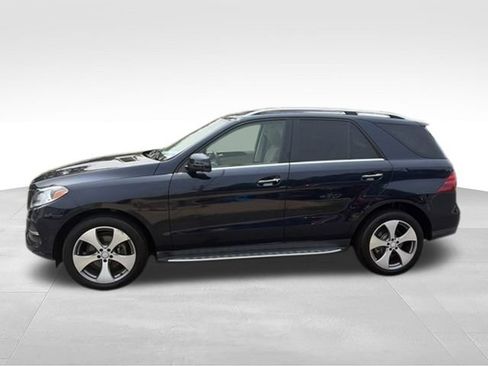 Used 2017 Mercedes-Benz GLE 350 4MATIC image 36