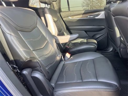 Used 2023 Cadillac XT6 Sport w/ Platinum Package image 27
