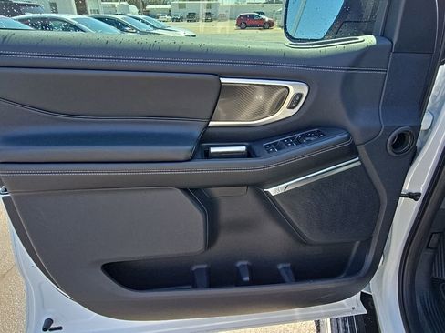 New 2026 Ford Expedition Max Platinum w/ Stealth Performance Package image 8