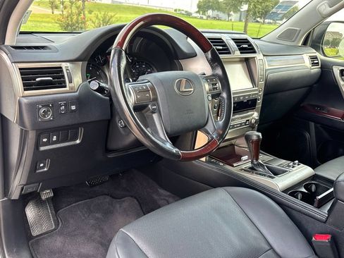 Used 2019 Lexus GX 460 Premium AWD/4WD image 12