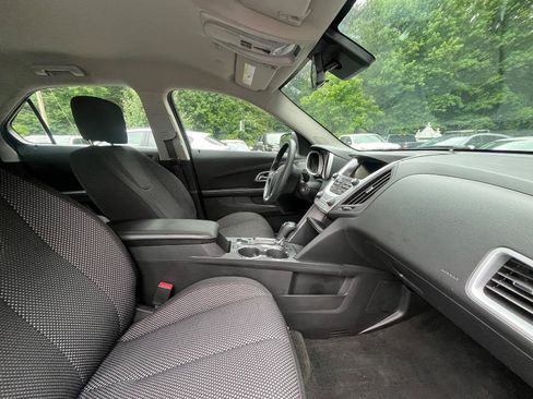 Used 2017 Chevrolet Equinox LS FWD image 35
