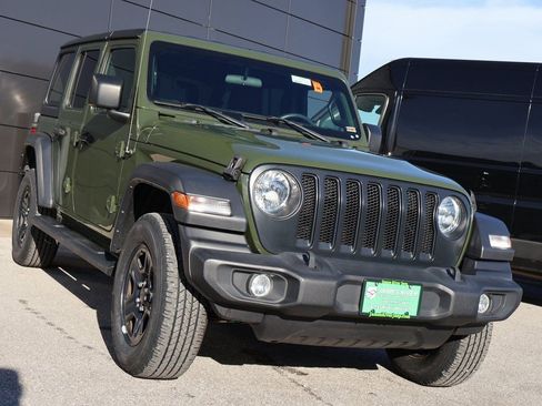 Used 2021 Jeep Wrangler Unlimited Sport image 6