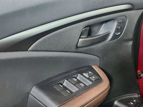 Certified 2024 Honda Passport EX-L image 17