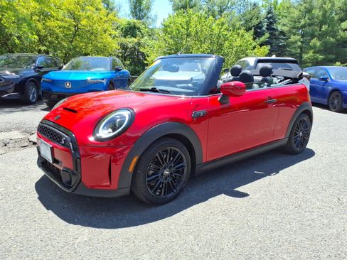 Used 2023 MINI Cooper S FWD image 3