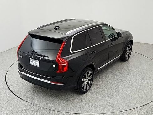 Certified 2024 Volvo XC90 T8 Ultimate w/ Protection Package Premier AWD/4WD image 17