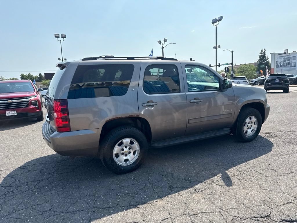 Used 2011 Chevrolet Tahoe LT AWD/4WD image 10