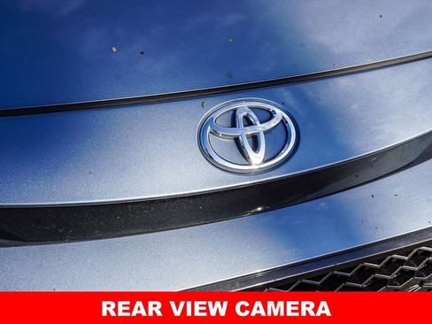 Used 2021 Toyota Corolla SE w/ Carpet Mat Package (TMS) FWD image 11