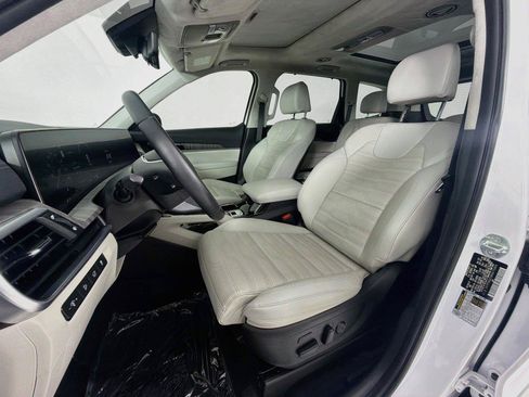 Used 2024 Kia Telluride SX Prestige AWD/4WD image 5