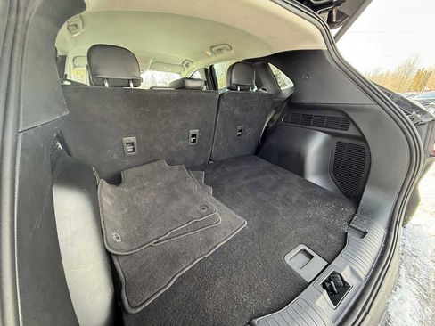 Used 2025 Ford Escape Platinum image 30