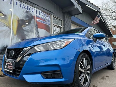 Used 2020 Nissan Versa SV image 7