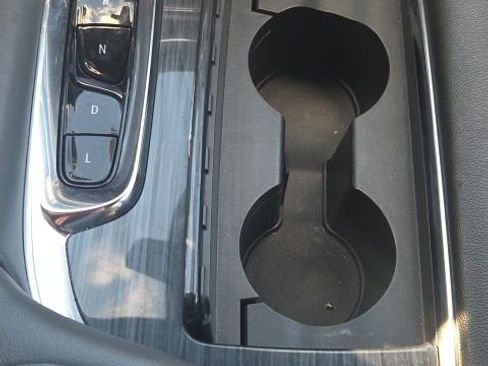 Used 2024 Buick Enclave Premium image 41